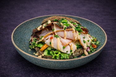 F659EBEE-8C18-44BB-A4BD-81020FA6D253